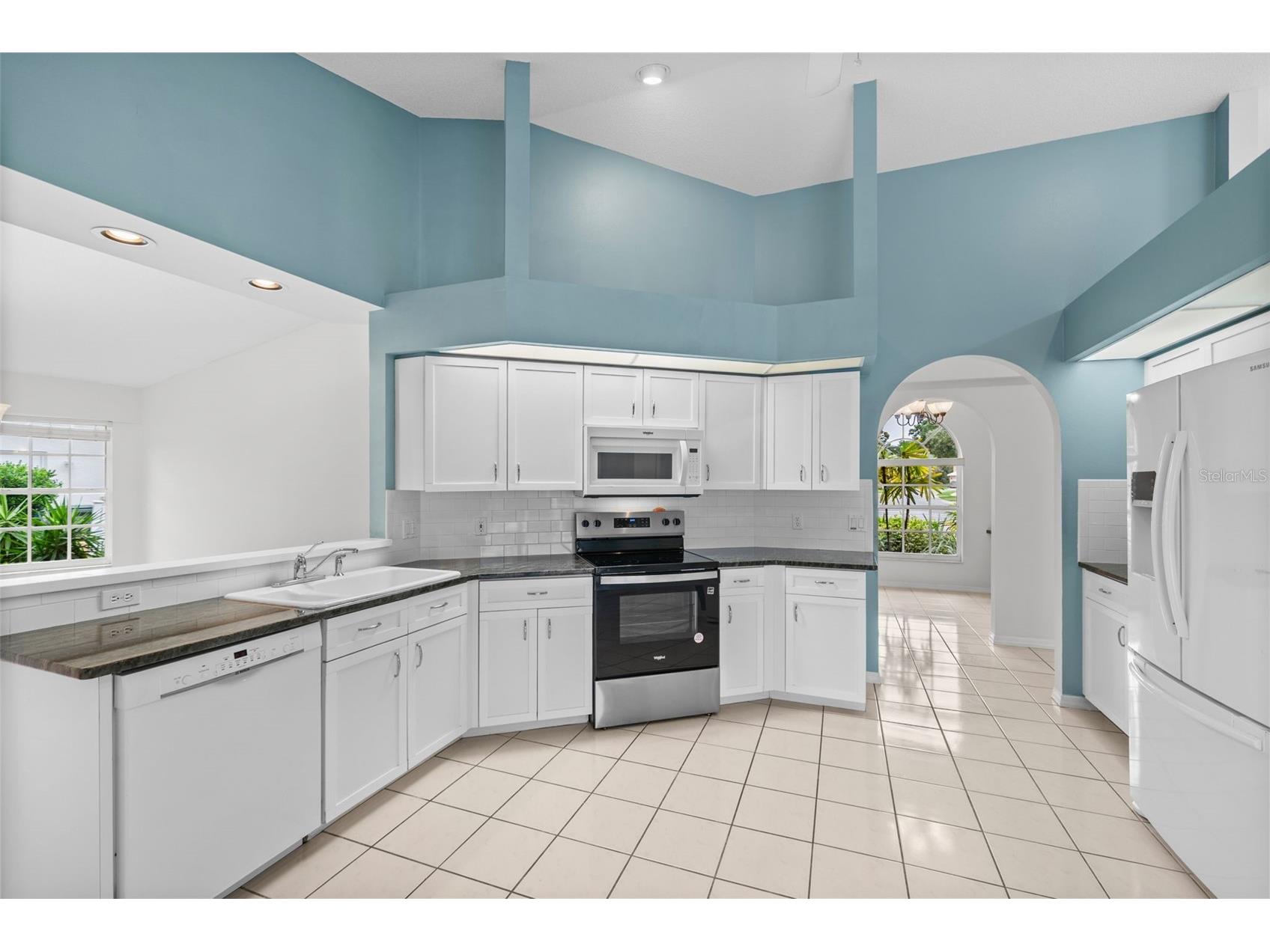 555 Park Estates Square Venice FL 34293 A4699017 image8