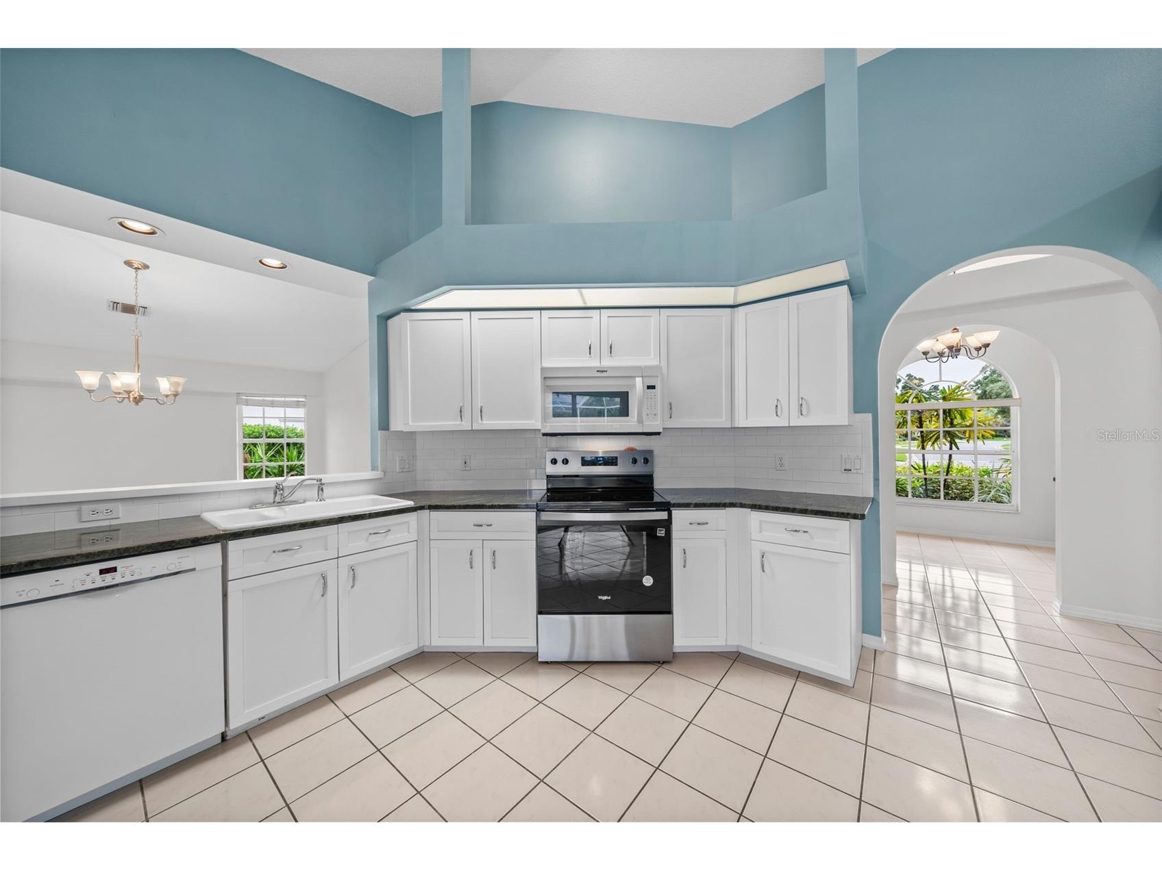 555 Park Estates Square Venice FL 34293 A4699017 image9