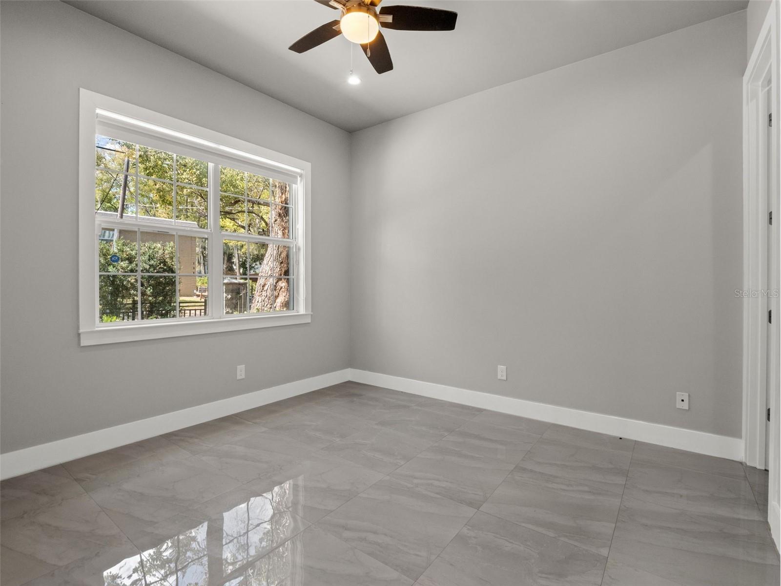 555 Peachtree Road Orlando FL 32804 O6389905 image20