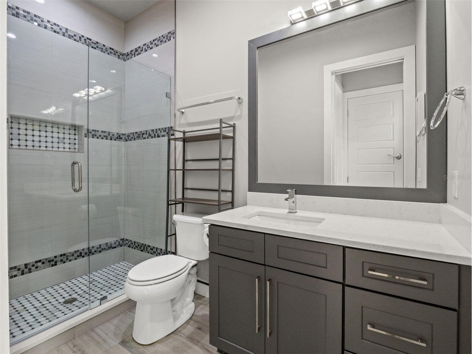 555 Peachtree Road Orlando FL 32804 O6389905 image21