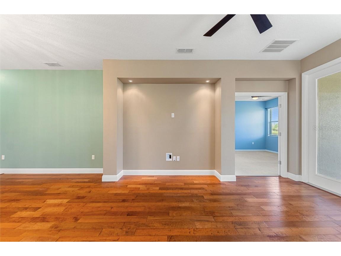 555 Presido Park Place Kissimmee FL 34759 S5121580 image5