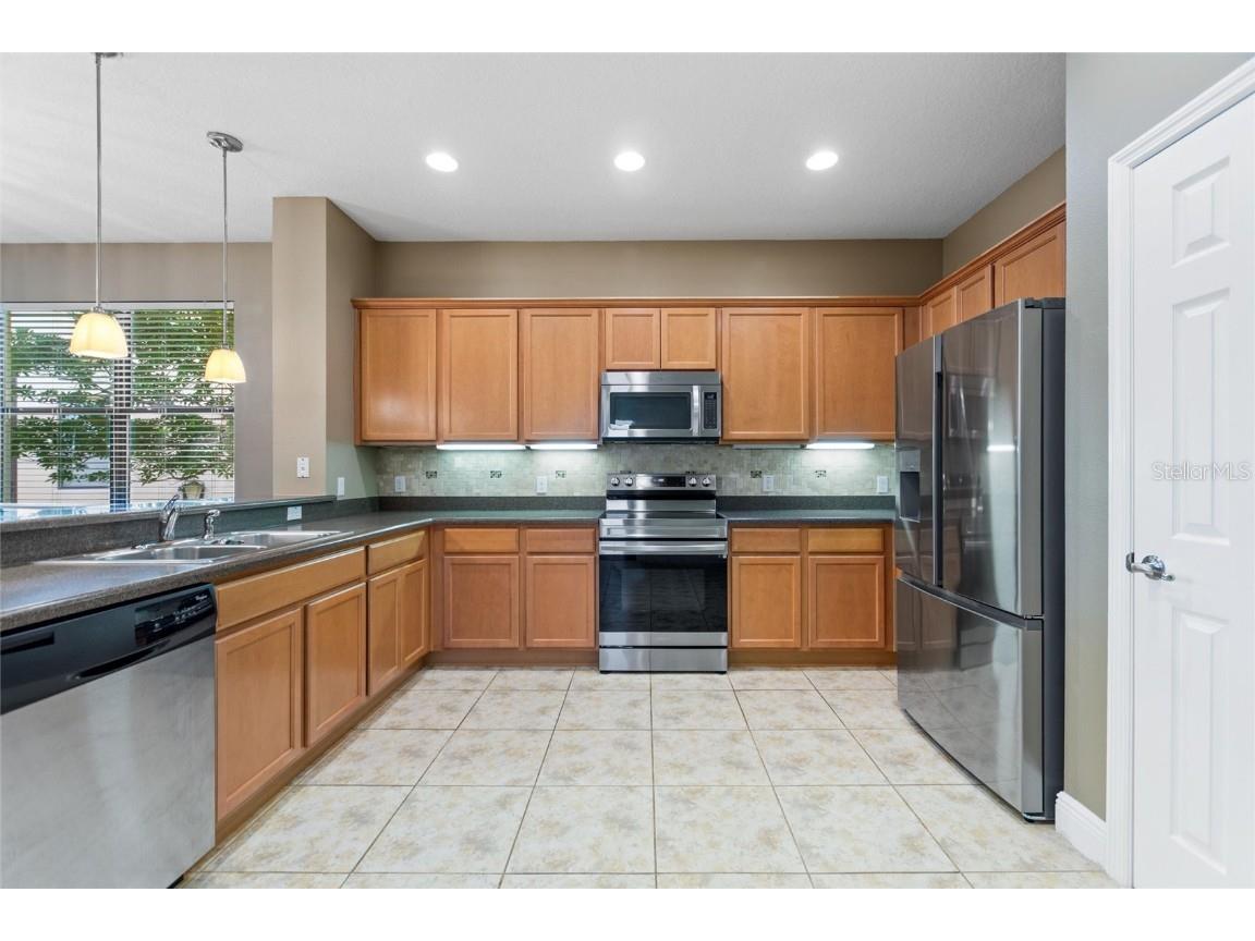 555 Presido Park Place Kissimmee FL 34759 S5121580 image9