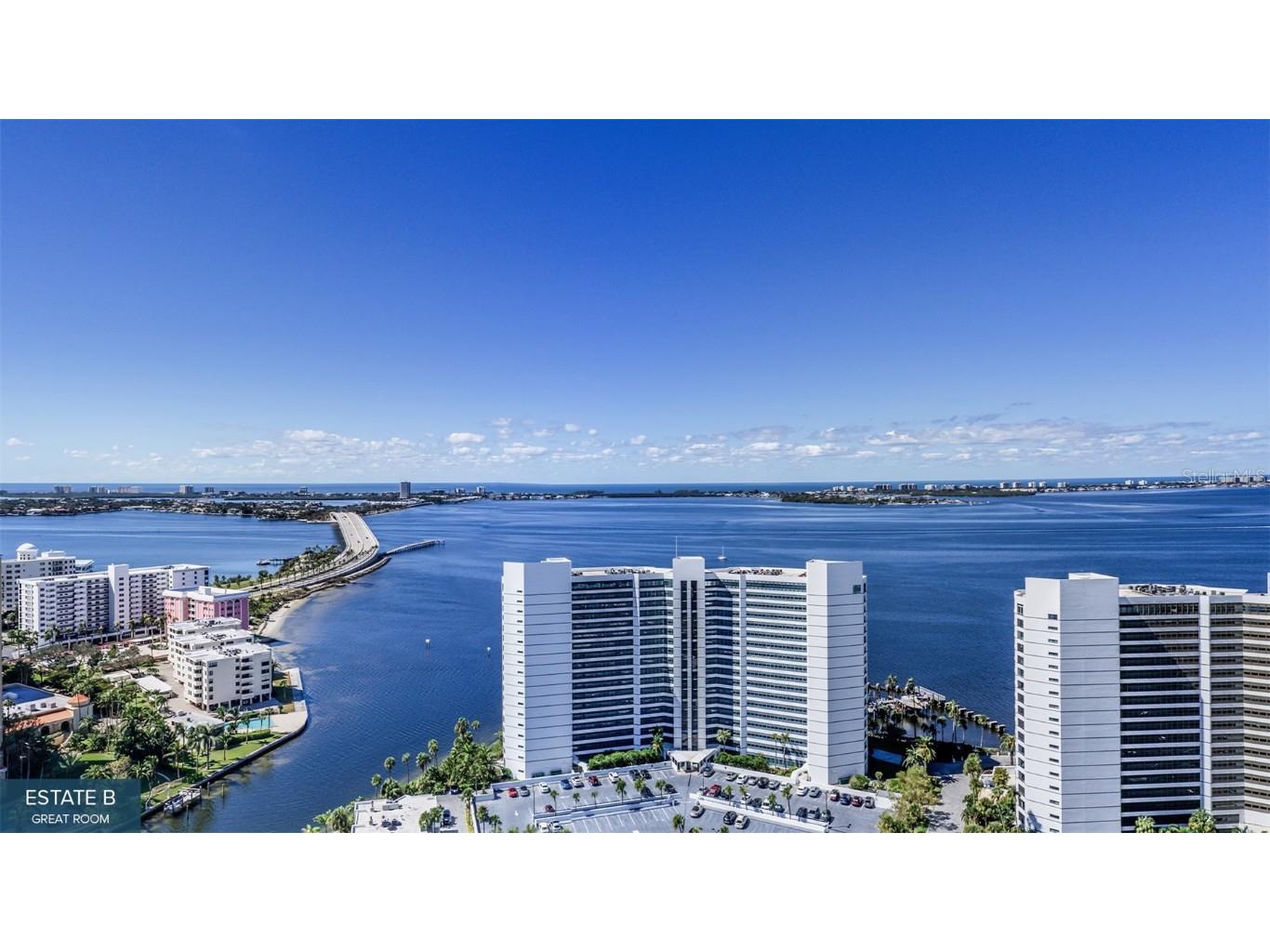 555 Quay Common #1804 Sarasota FL 34236 - YACHT HARBOR A4670925 image1