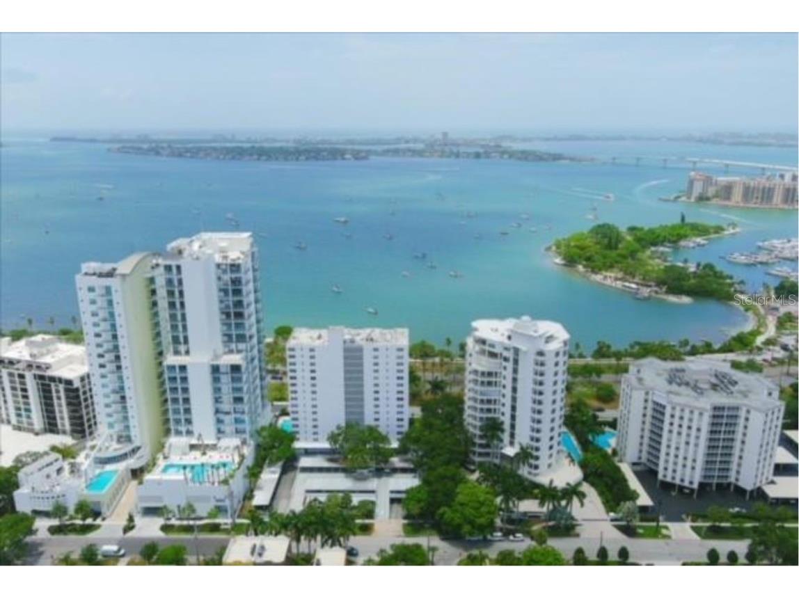 555 S Gulfstream Avenue #301 Sarasota FL 34236 - SARASOTA HARBOR A4555203 image1