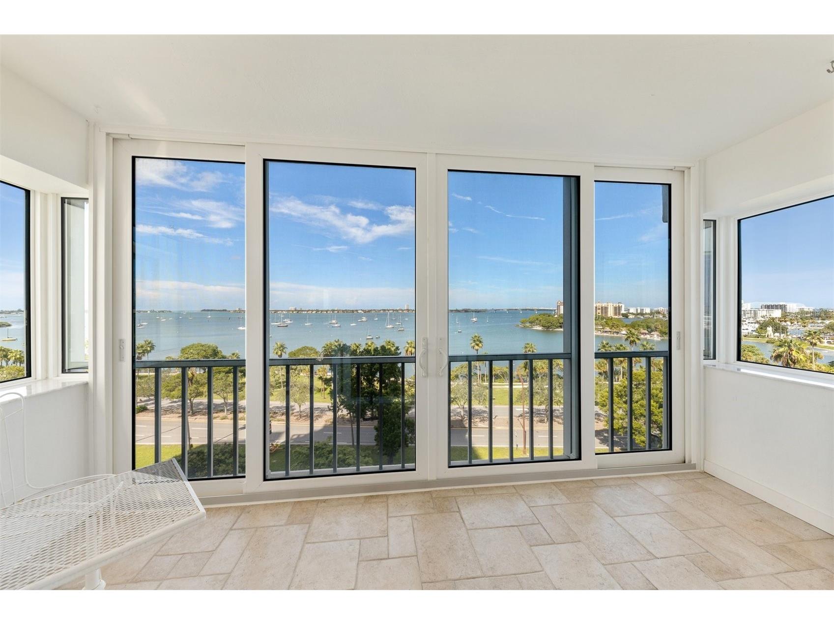 555 S Gulfstream Avenue #804 Sarasota FL 34236 A4678413 image16