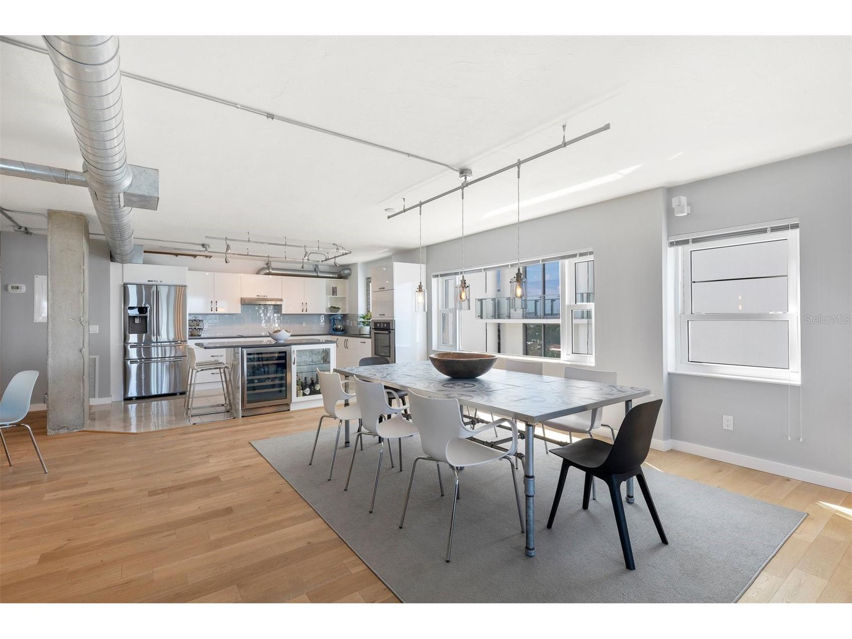 555 S Gulfstream Avenue #804 Sarasota FL 34236 A4678413 image18