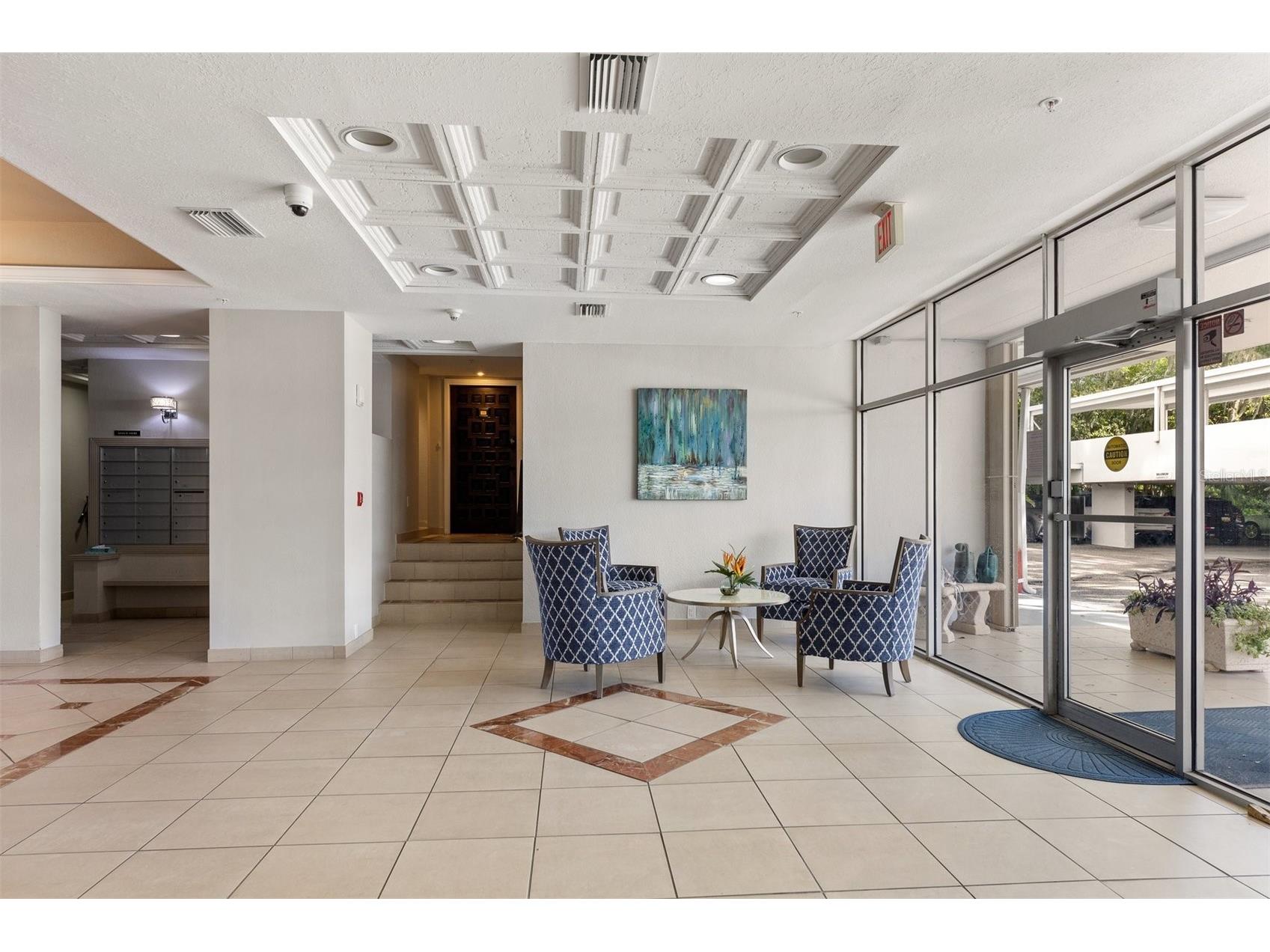 555 S Gulfstream Avenue #804 Sarasota FL 34236 A4678413 image27