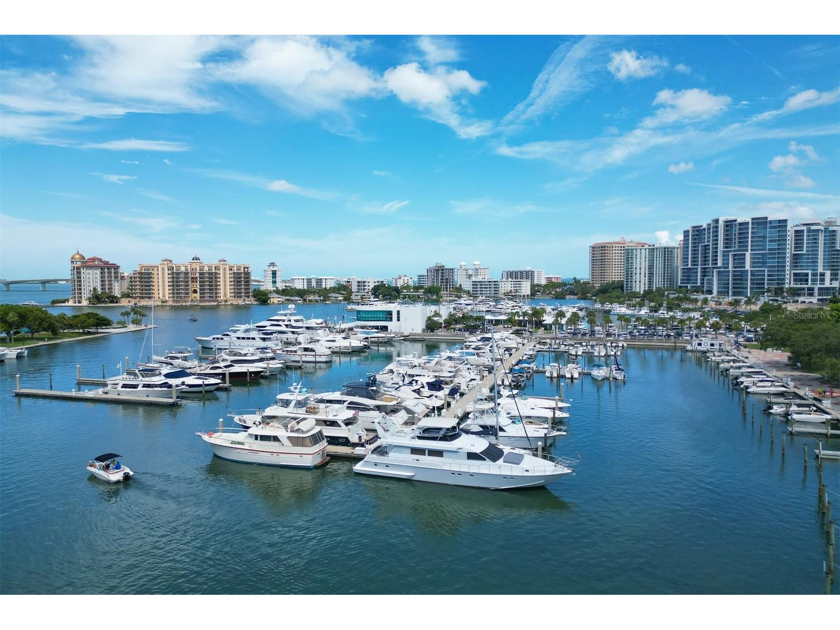 555 S Gulfstream Avenue #804 Sarasota FL 34236 A4678413 image31