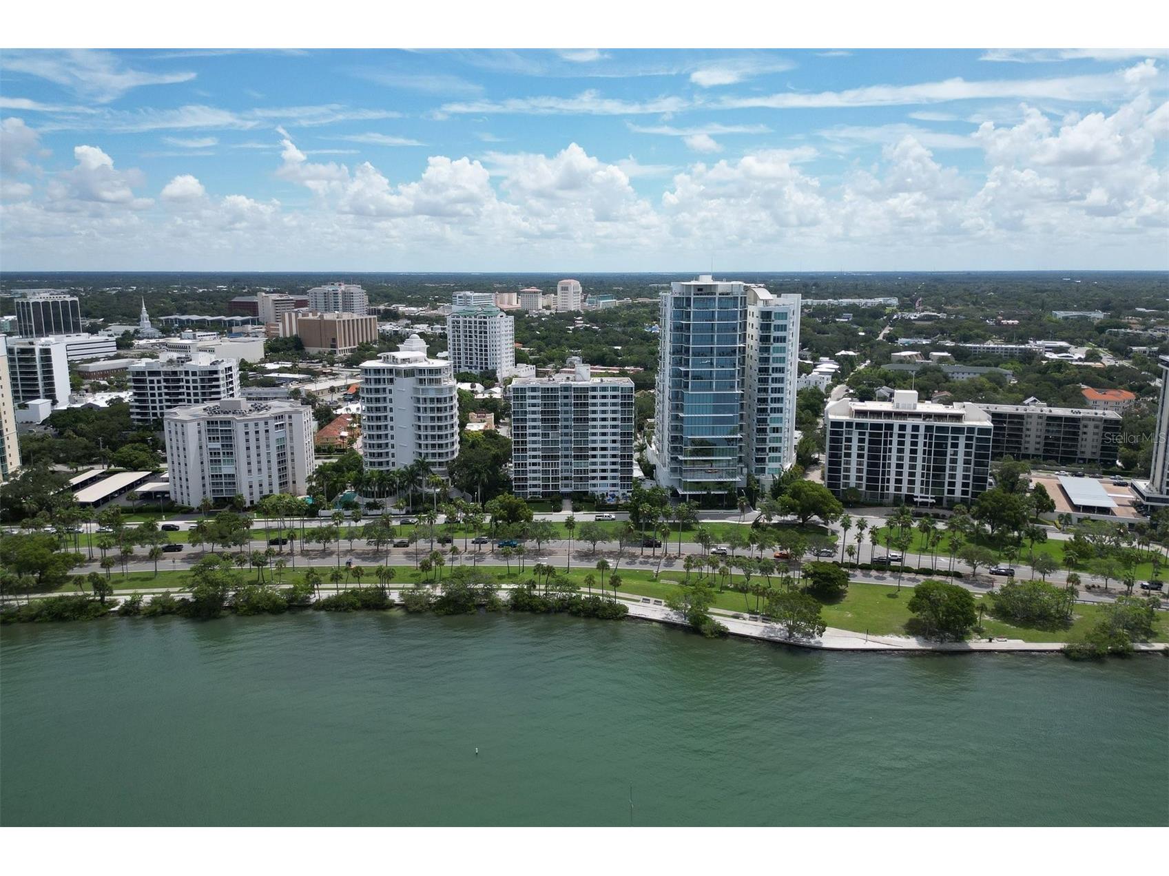 555 S Gulfstream Avenue #804 Sarasota FL 34236 A4678413 image33