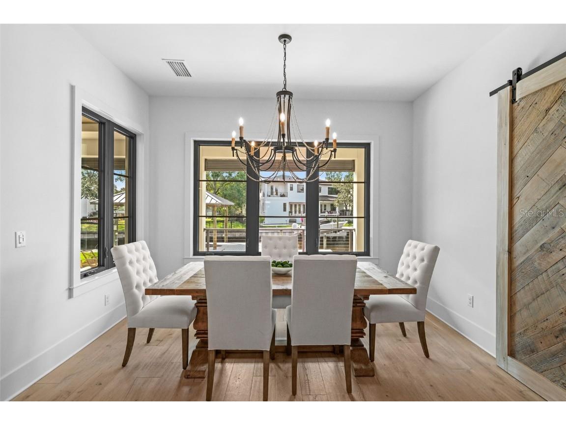 555 Suwanee Circle Tampa FL 33606 TB8423327 image17