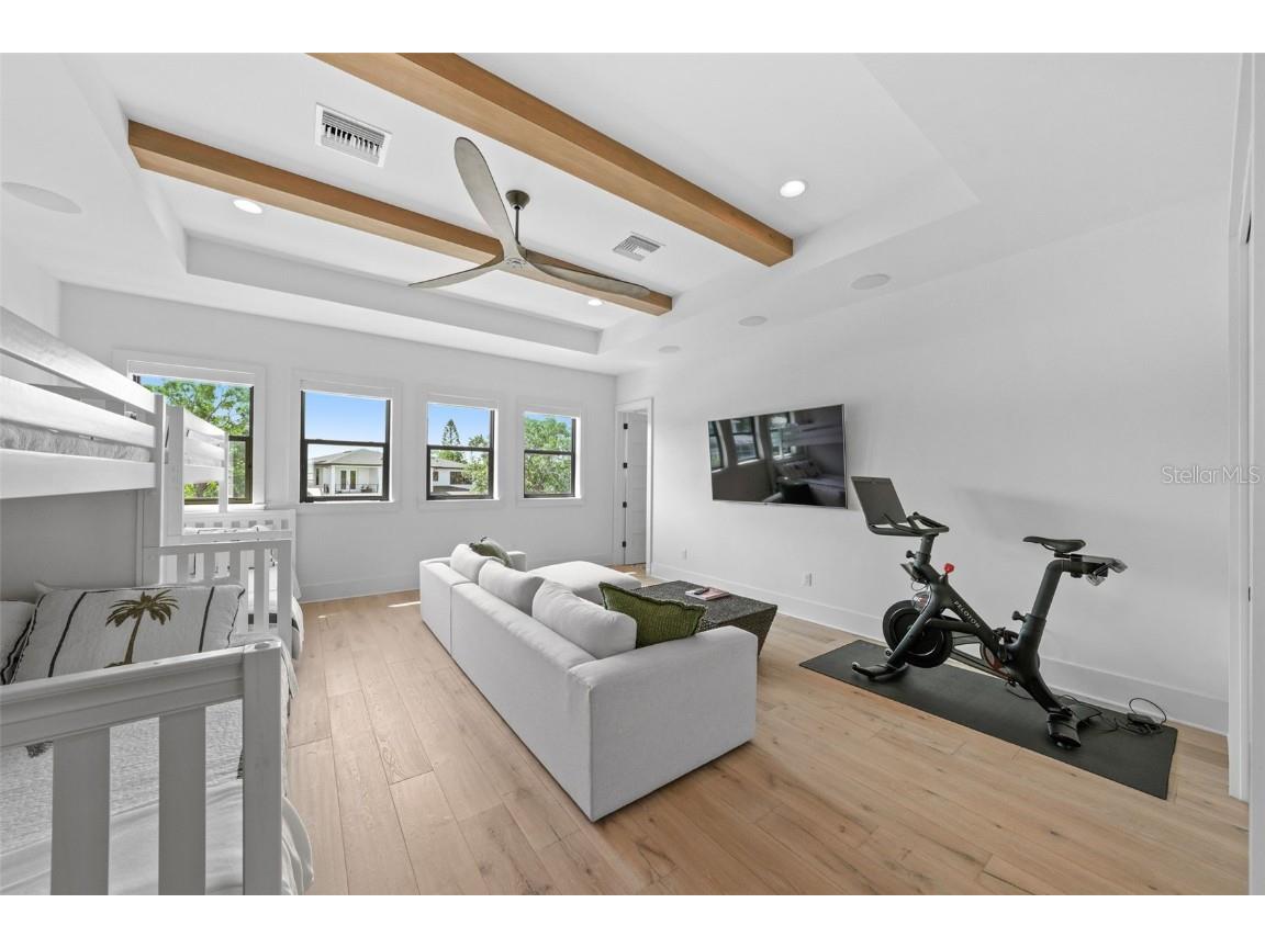 555 Suwanee Circle Tampa FL 33606 TB8423327 image35