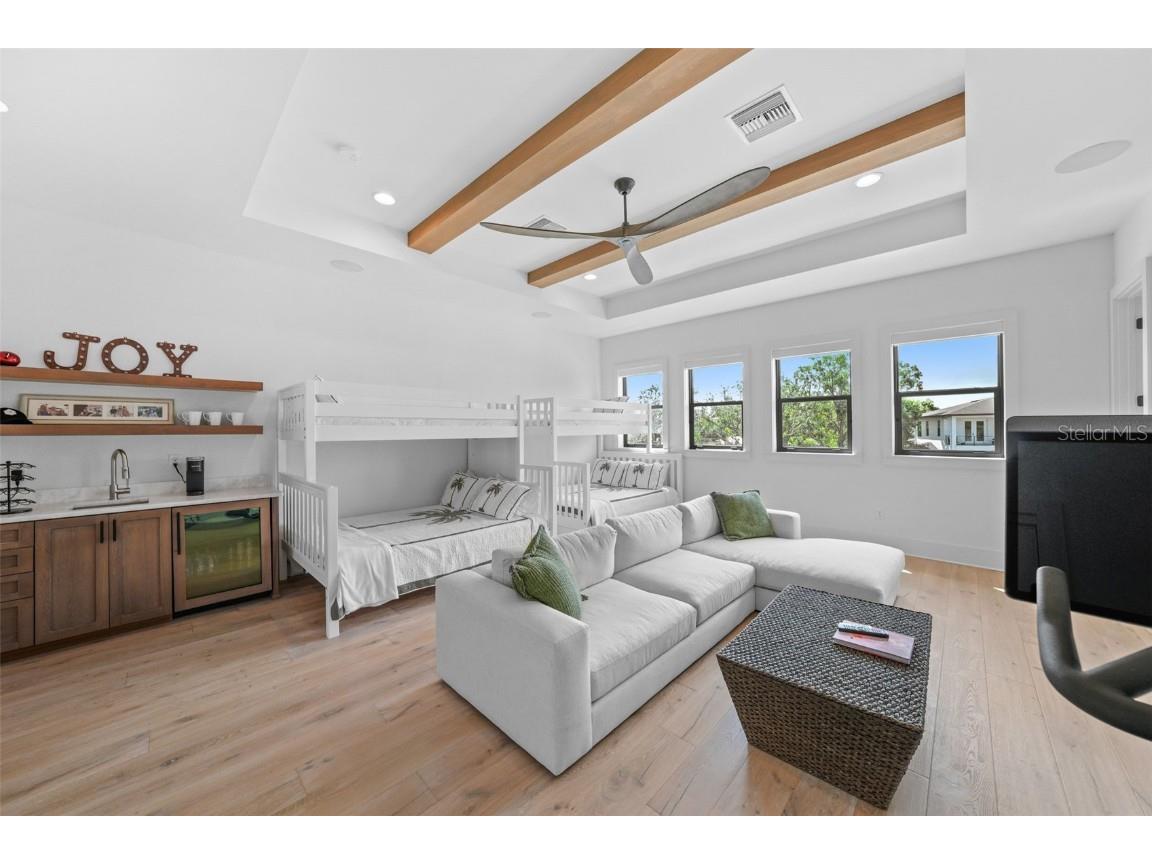 555 Suwanee Circle Tampa FL 33606 TB8423327 image36