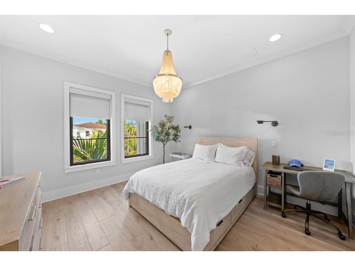 555 Suwanee Circle Tampa FL 33606 TB8423327 image39