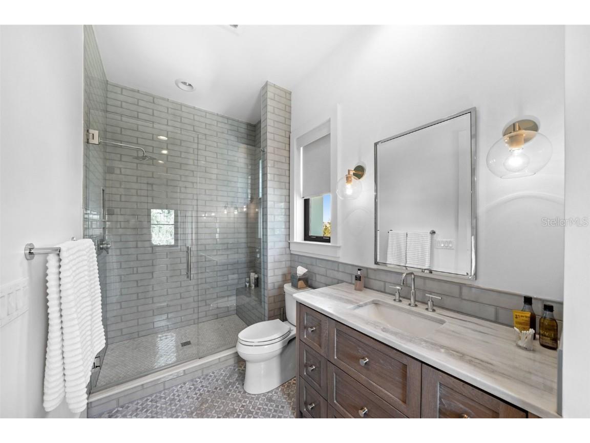 555 Suwanee Circle Tampa FL 33606 TB8423327 image42