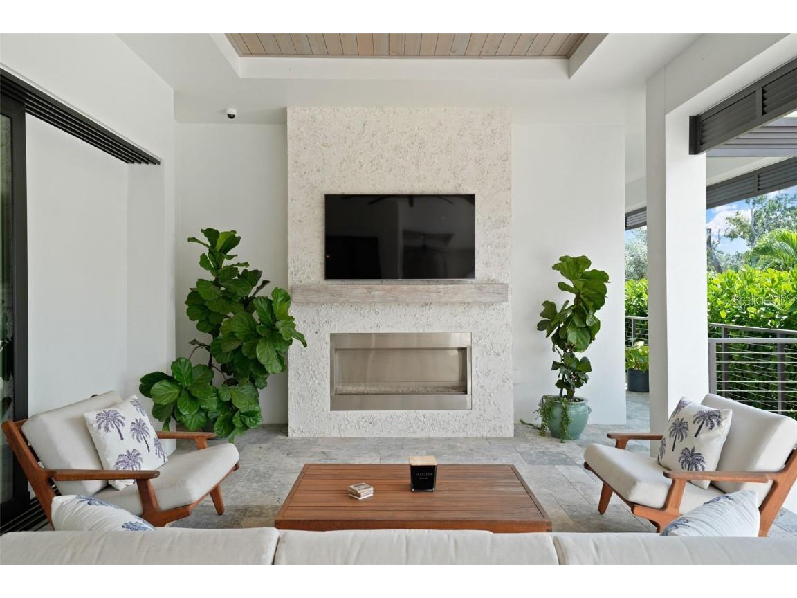 555 Suwanee Circle Tampa FL 33606 TB8423327 image54