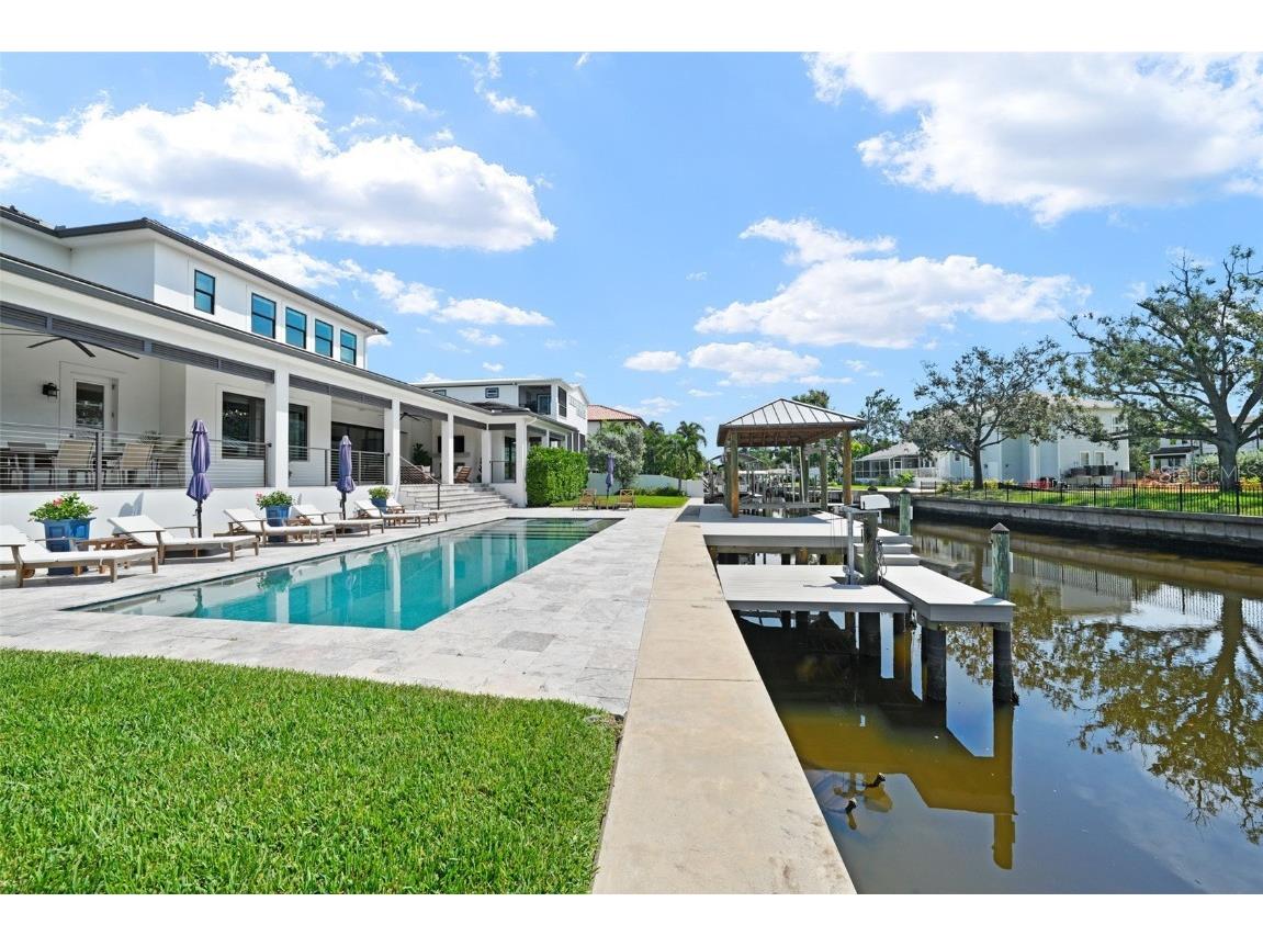 555 Suwanee Circle Tampa FL 33606 TB8423327 image61