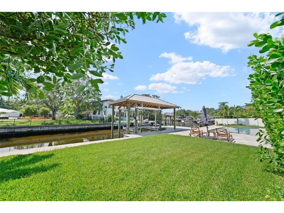 555 Suwanee Circle Tampa FL 33606 TB8423327 image62