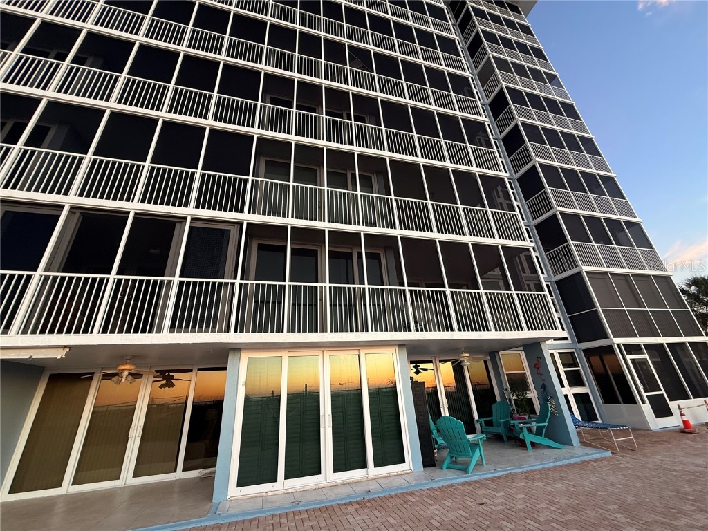 555 The Esplanade N #202 Venice FL 34285 A4656295 image10