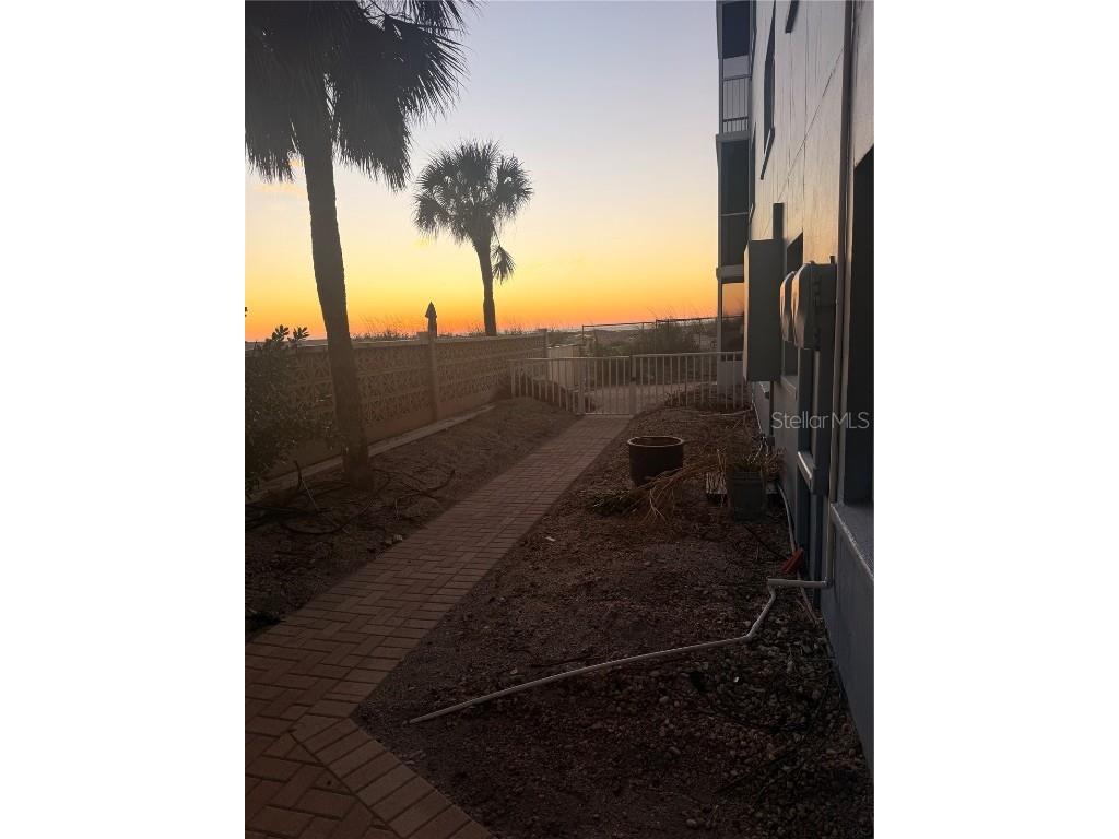 555 The Esplanade N #202 Venice FL 34285 A4656295 image2