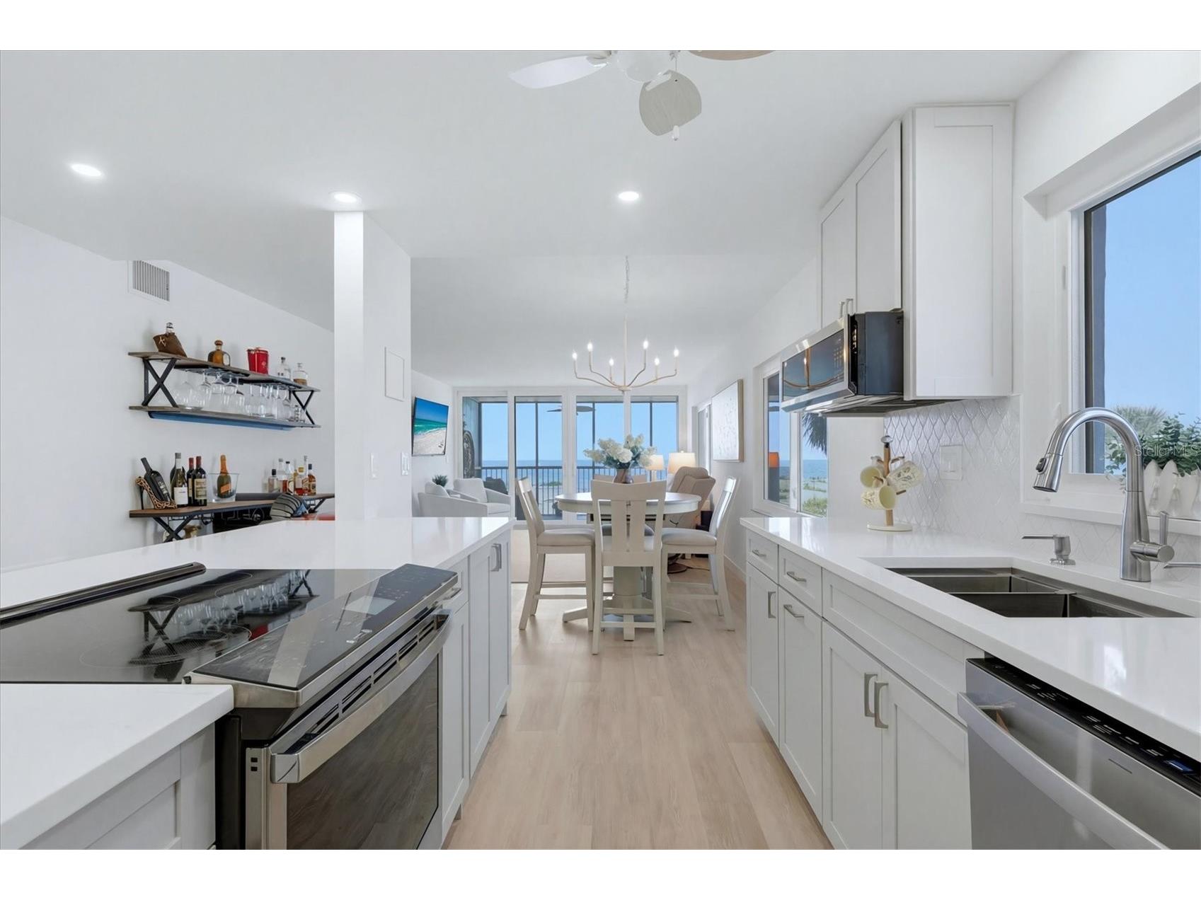 555 The Esplanade N #205 Venice FL 34285 - GULF OF MEXICO N6143752 image5