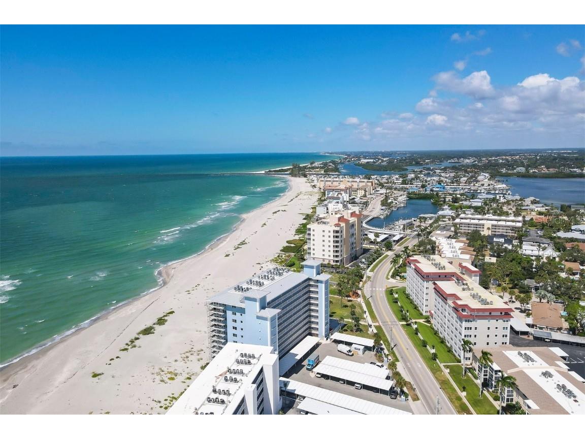 555 The Esplanade N #301 Venice FL 34285 - GULF OF MEXICO A4662616 image1