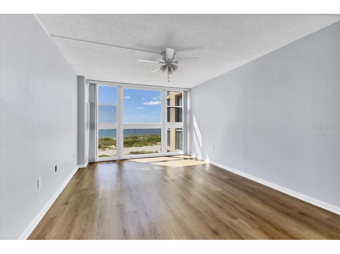 555 The Esplanade N #301 Venice FL 34285 - GULF OF MEXICO A4662616 image17