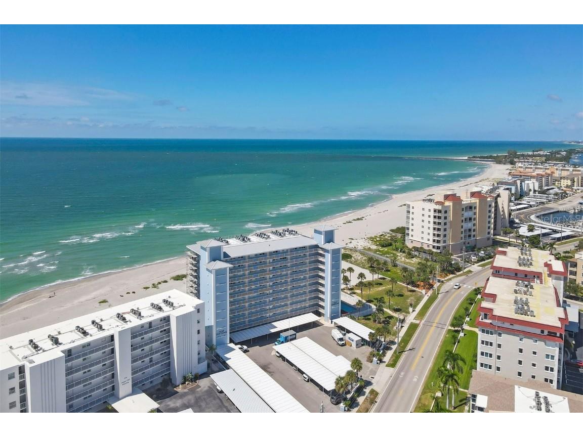 555 The Esplanade N #301 Venice FL 34285 - GULF OF MEXICO A4662616 image2