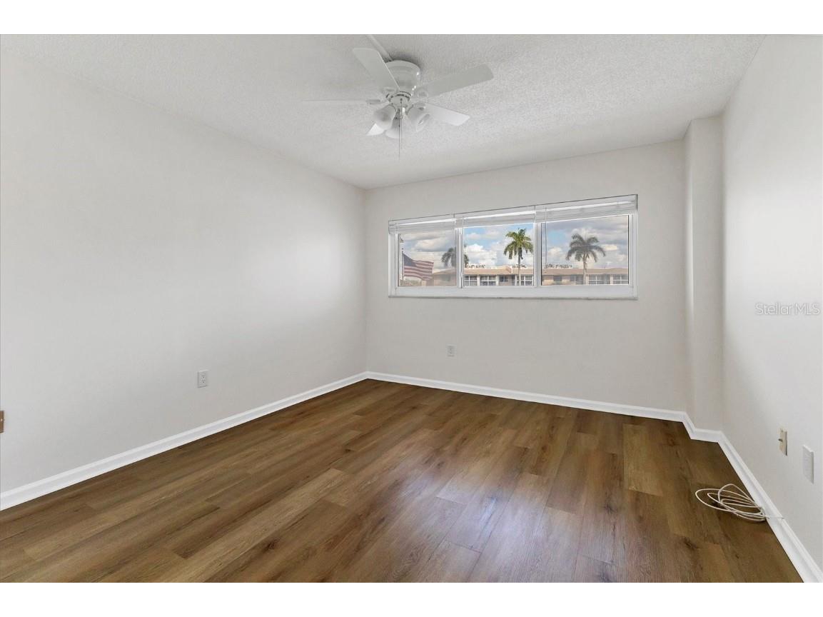 555 The Esplanade N #301 Venice FL 34285 - GULF OF MEXICO A4662616 image23