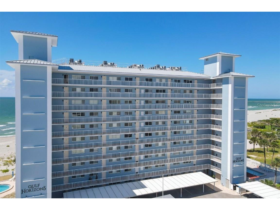 555 The Esplanade N #301 Venice FL 34285 - GULF OF MEXICO A4662616 image4