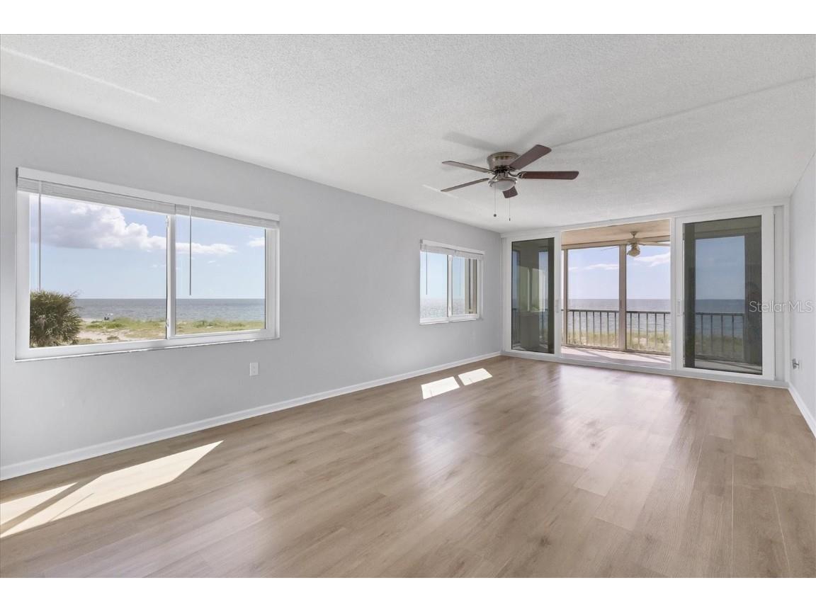 555 The Esplanade N #301 Venice FL 34285 - GULF OF MEXICO A4662616 image9