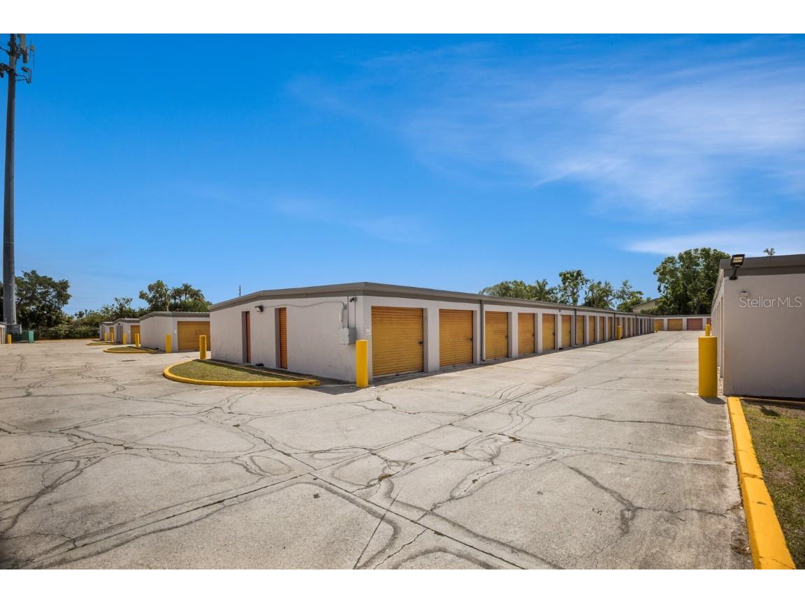 5550 15th Street E Bradenton FL 34203 A4646002 image25