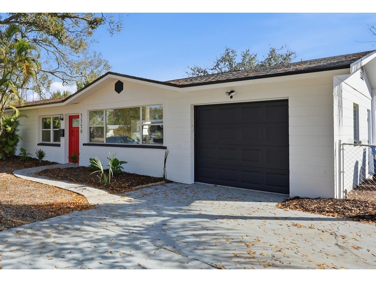 5550 5th Way S Saint Petersburg FL 33705 TB8476145 image1