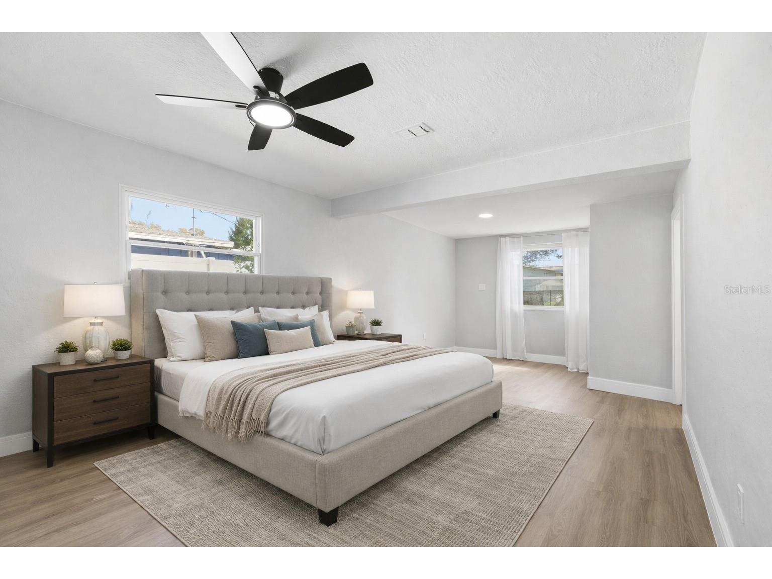 5550 5th Way S Saint Petersburg FL 33705 TB8476145 image16