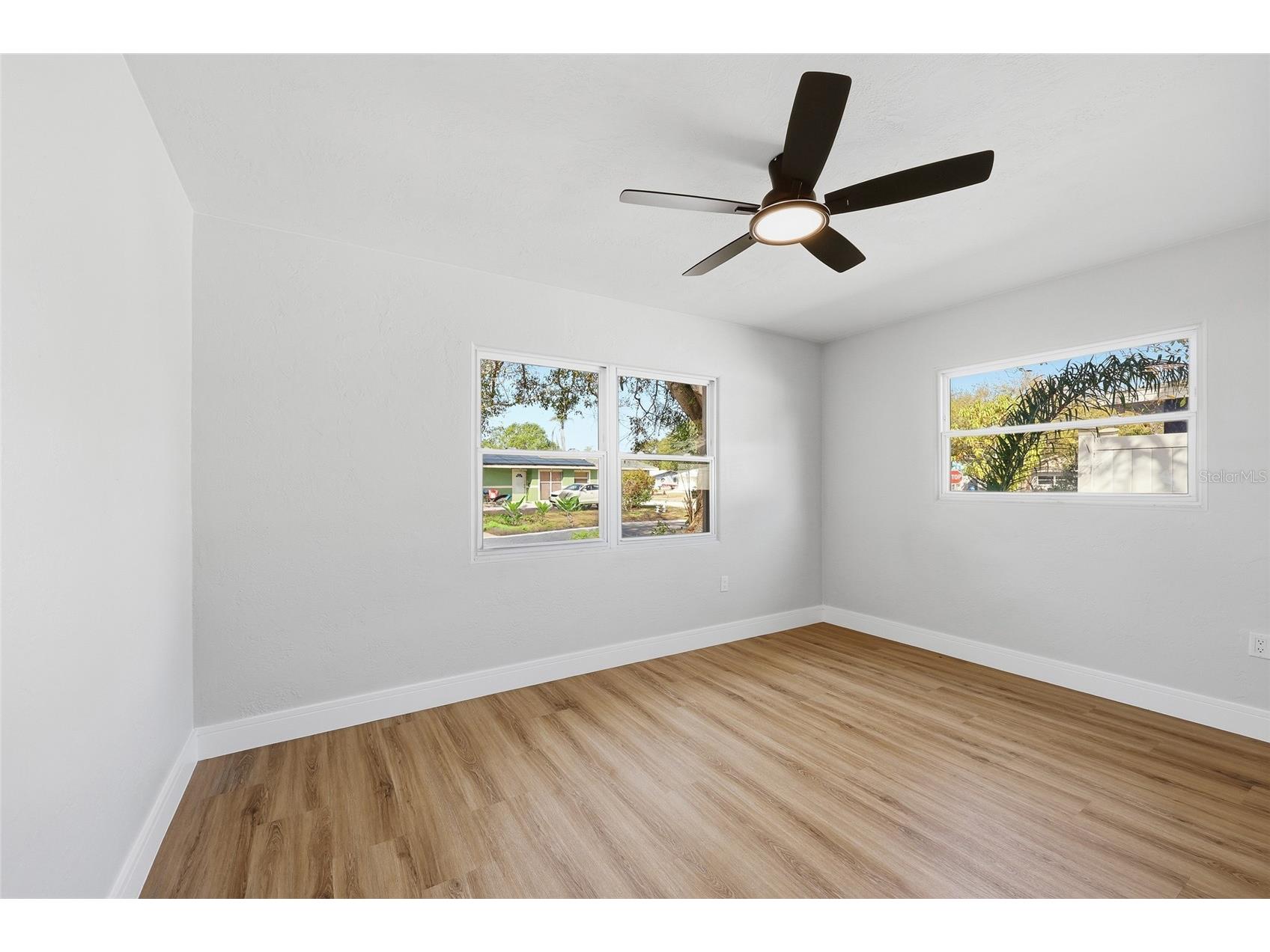 5550 5th Way S Saint Petersburg FL 33705 TB8476145 image20
