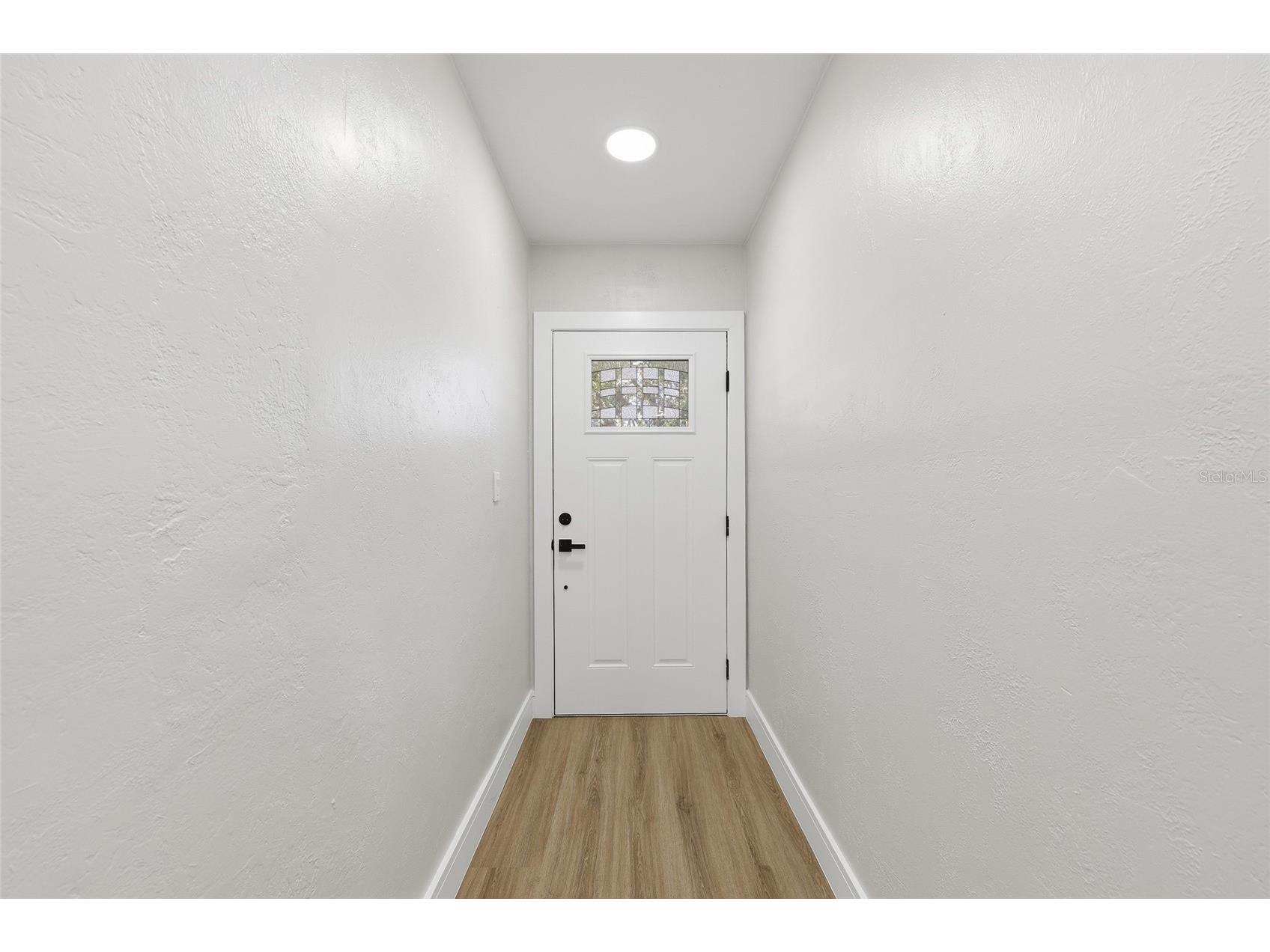5550 5th Way S Saint Petersburg FL 33705 TB8476145 image3