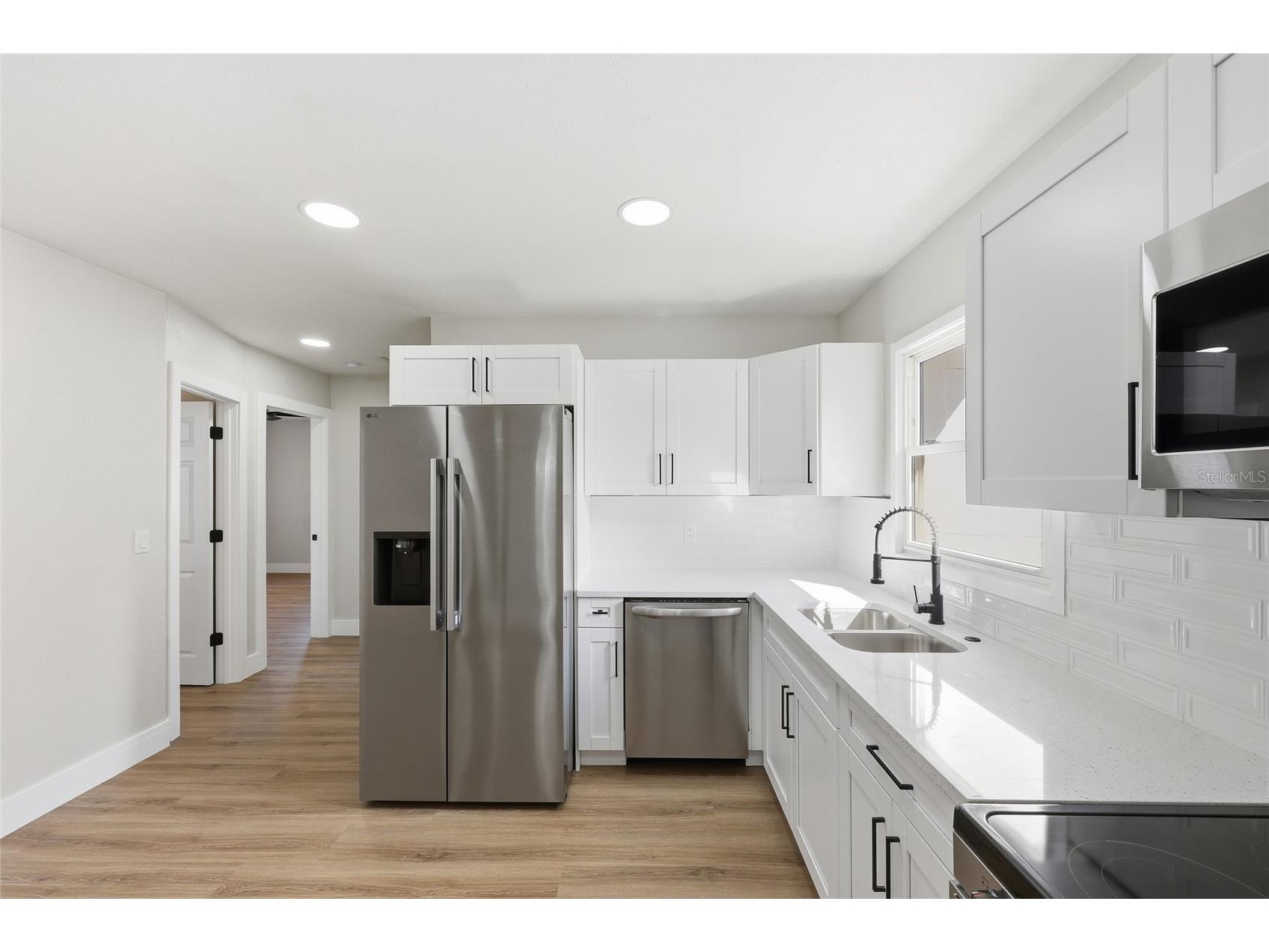 5550 5th Way S Saint Petersburg FL 33705 TB8476145 image5