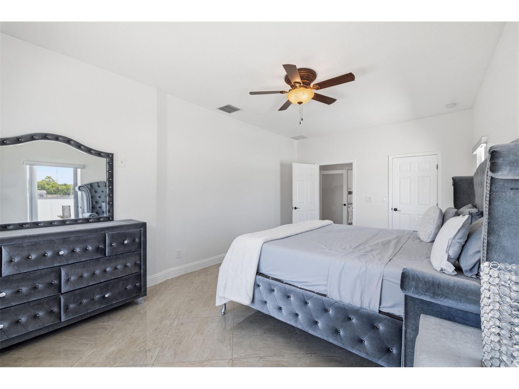 5550 64th Avenue N Pinellas Park FL 33781 TB8501344 image21
