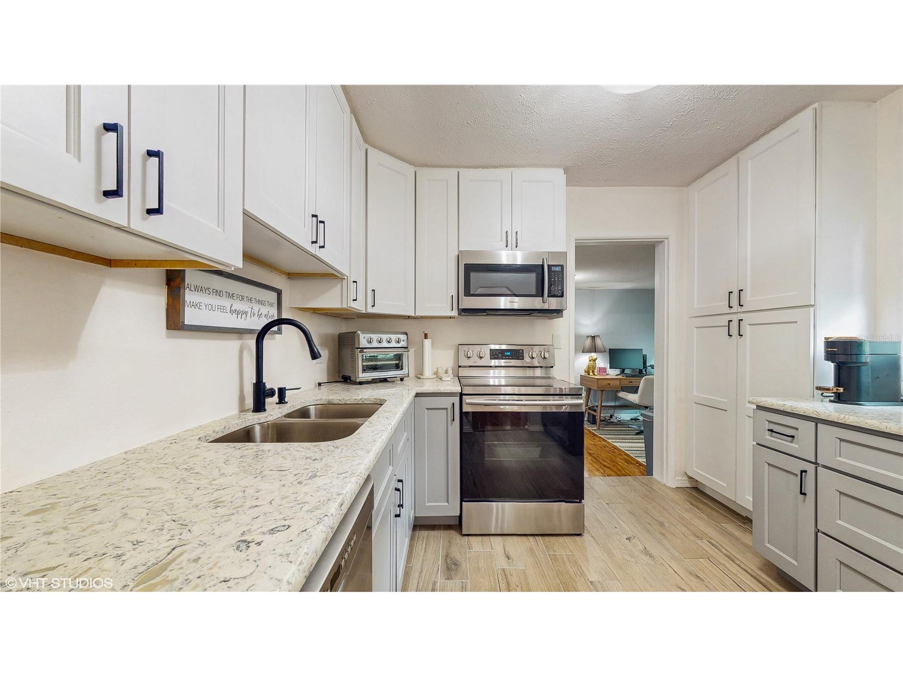 5550 Kelly Drive N Saint Petersburg FL 33703 TB8472851 image5