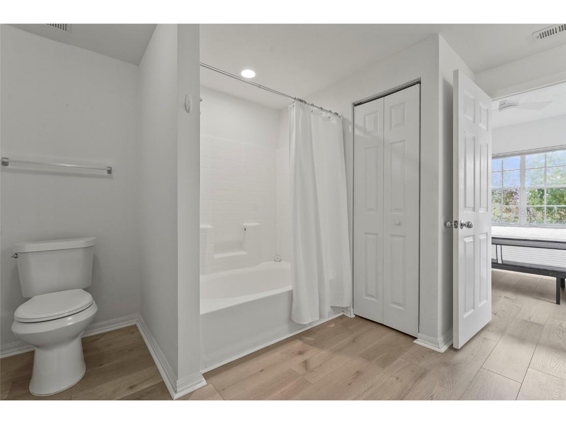 5551 Bentgrass Drive #11-117 Sarasota FL 34235 A4659721 image30