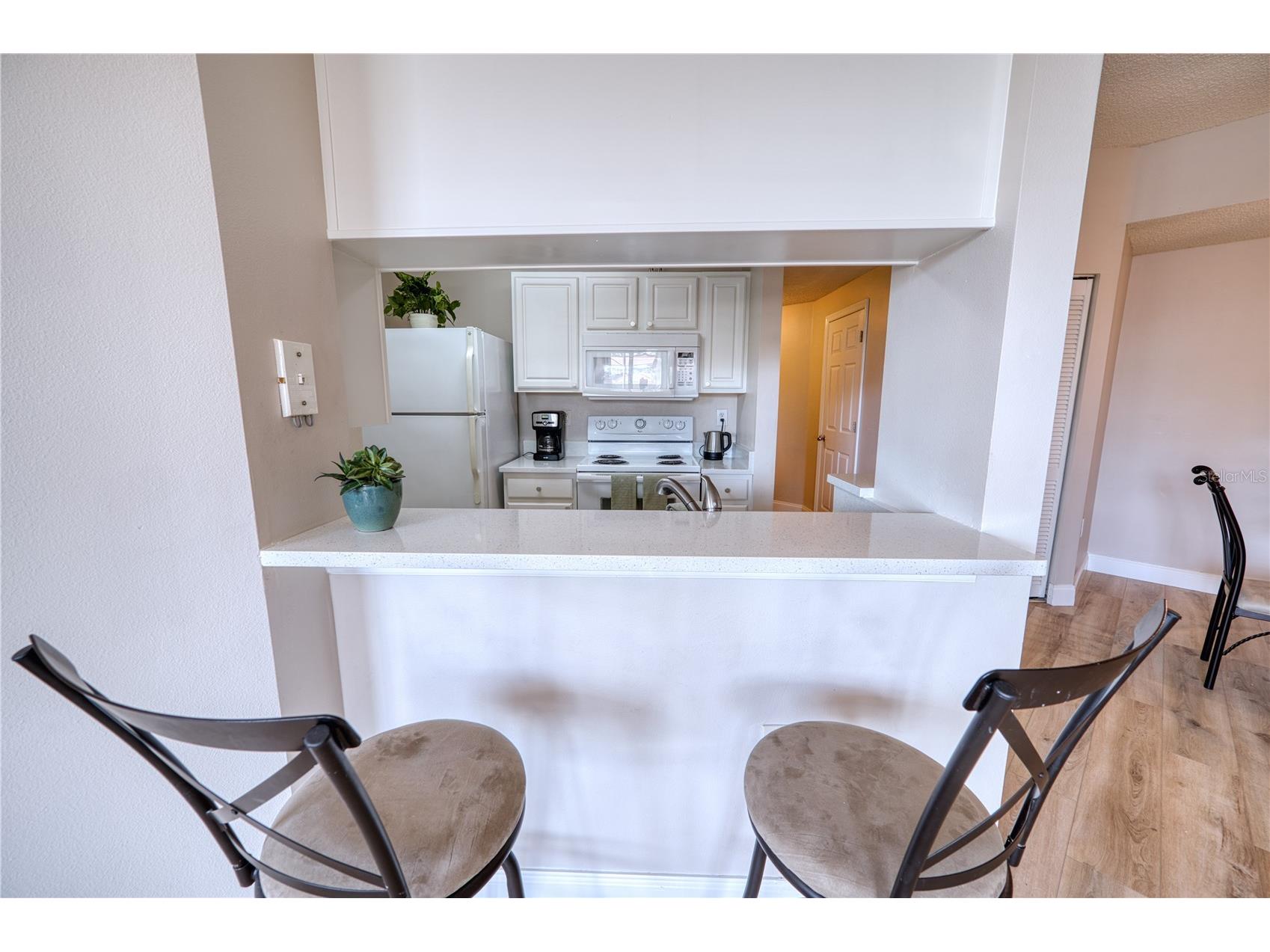 5551 Bentgrass Drive #11-303 Sarasota FL 34235 A4693808 image12
