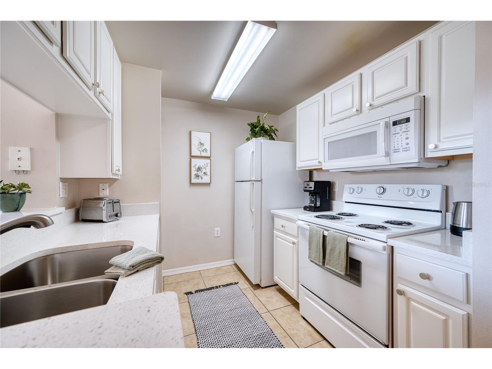 5551 Bentgrass Drive #11-303 Sarasota FL 34235 A4693808 image15