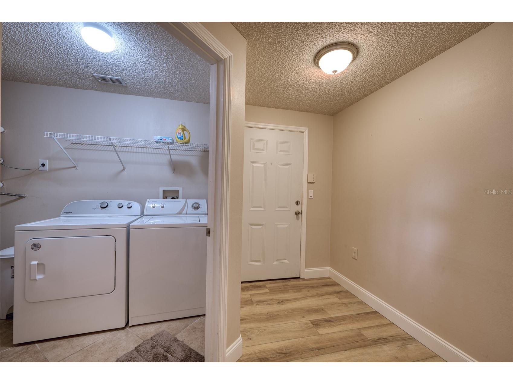 5551 Bentgrass Drive #11-303 Sarasota FL 34235 A4693808 image29