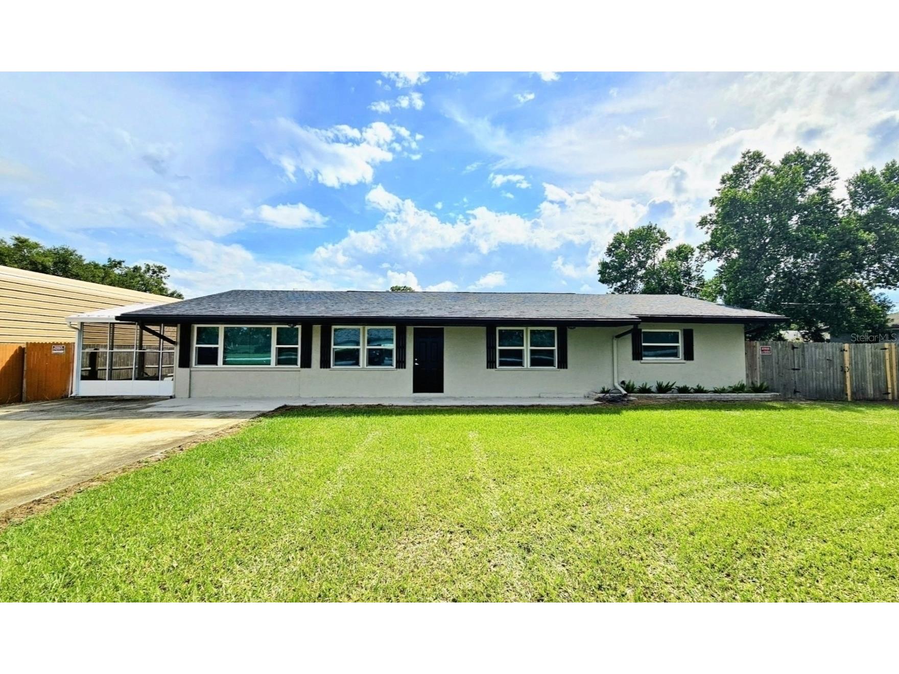 5551 Fairway Drive Ridge Manor FL 33523 TB8426846 image1