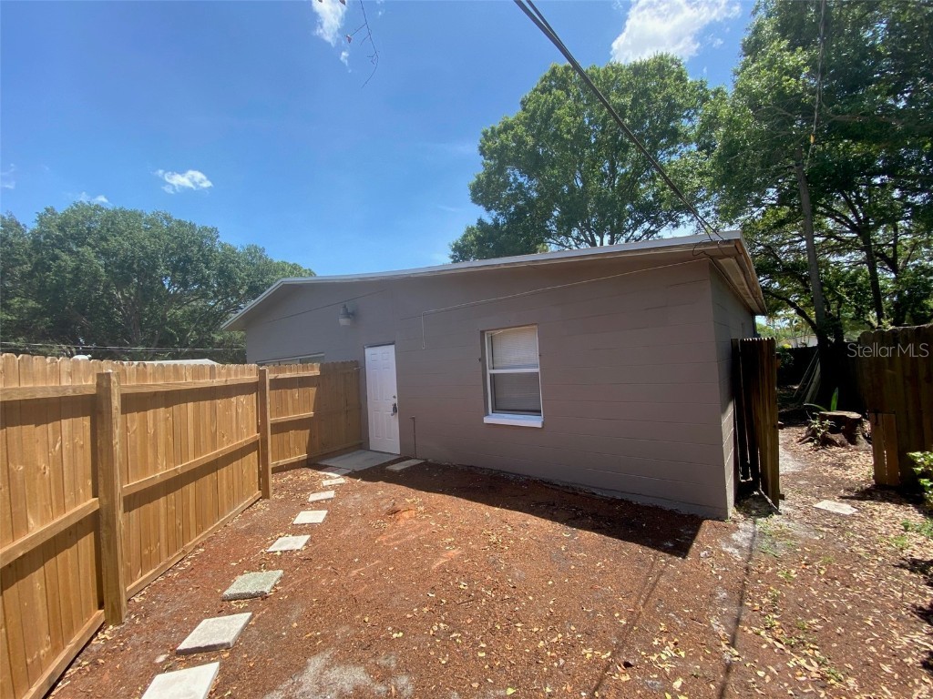 5551 Kelly Drive N #1/2 Saint Petersburg FL 33703 U8249524 image1