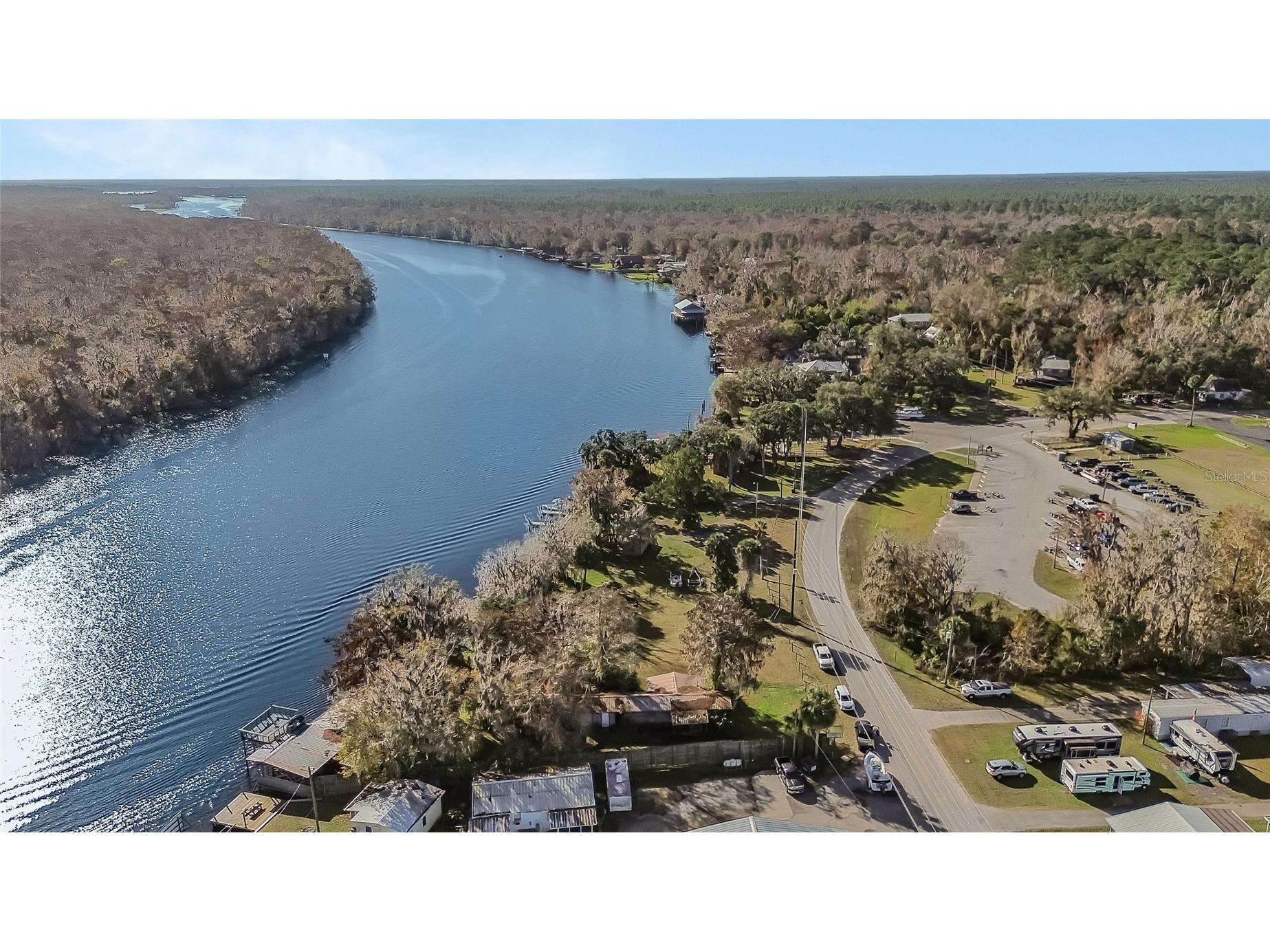 55512 Front Street Astor FL 32102 - ST JOHNS RIVER V4946788 image14