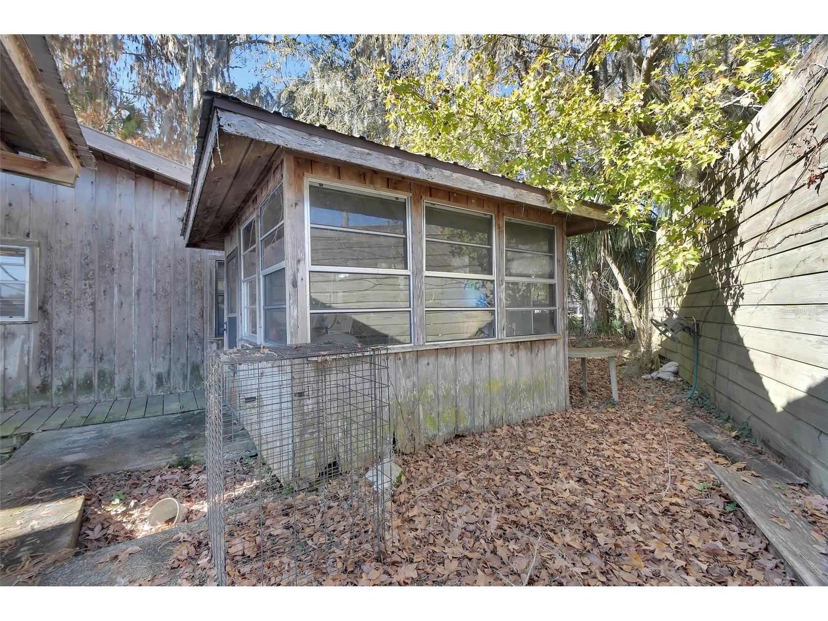 55512 Front Street Astor FL 32102 - ST JOHNS RIVER V4946788 image15