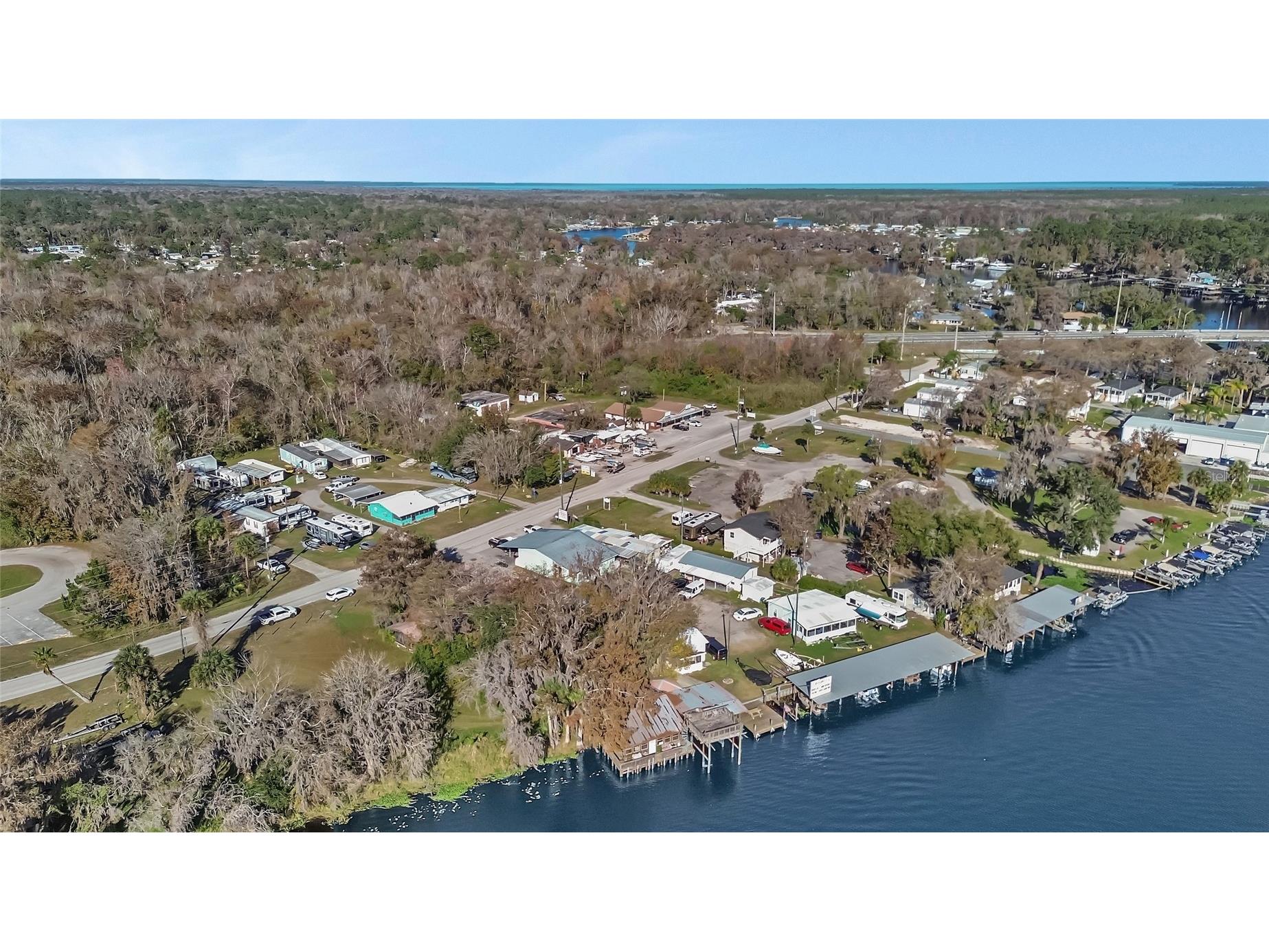 55512 Front Street Astor FL 32102 - ST JOHNS RIVER V4946788 image20