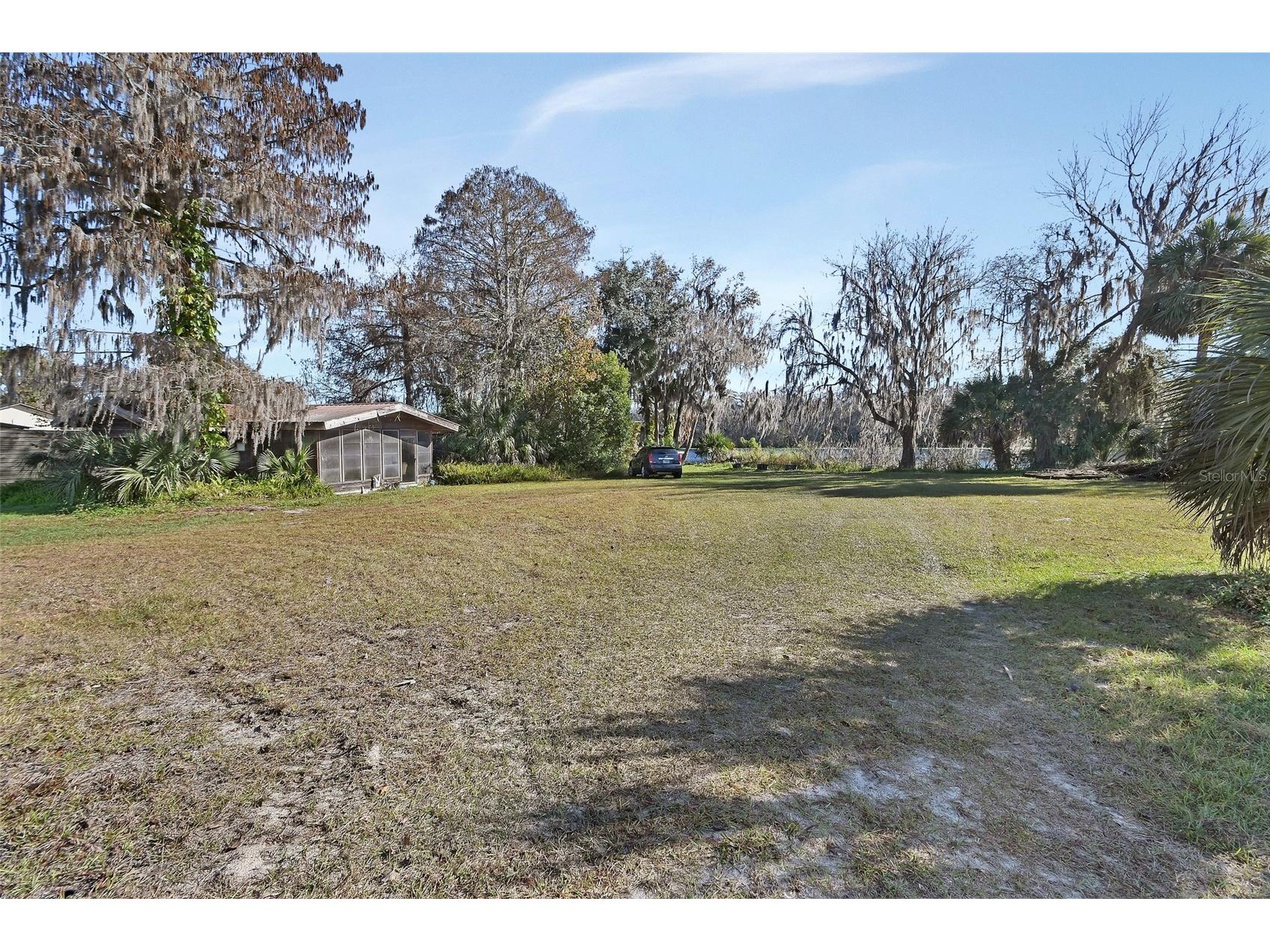 55512 Front Street Astor FL 32102 - ST JOHNS RIVER V4946788 image24