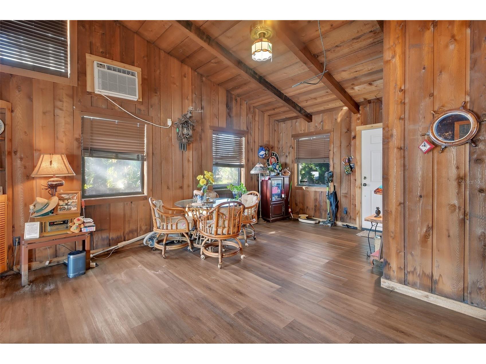 55512 Front Street Astor FL 32102 - ST JOHNS RIVER V4946788 image29