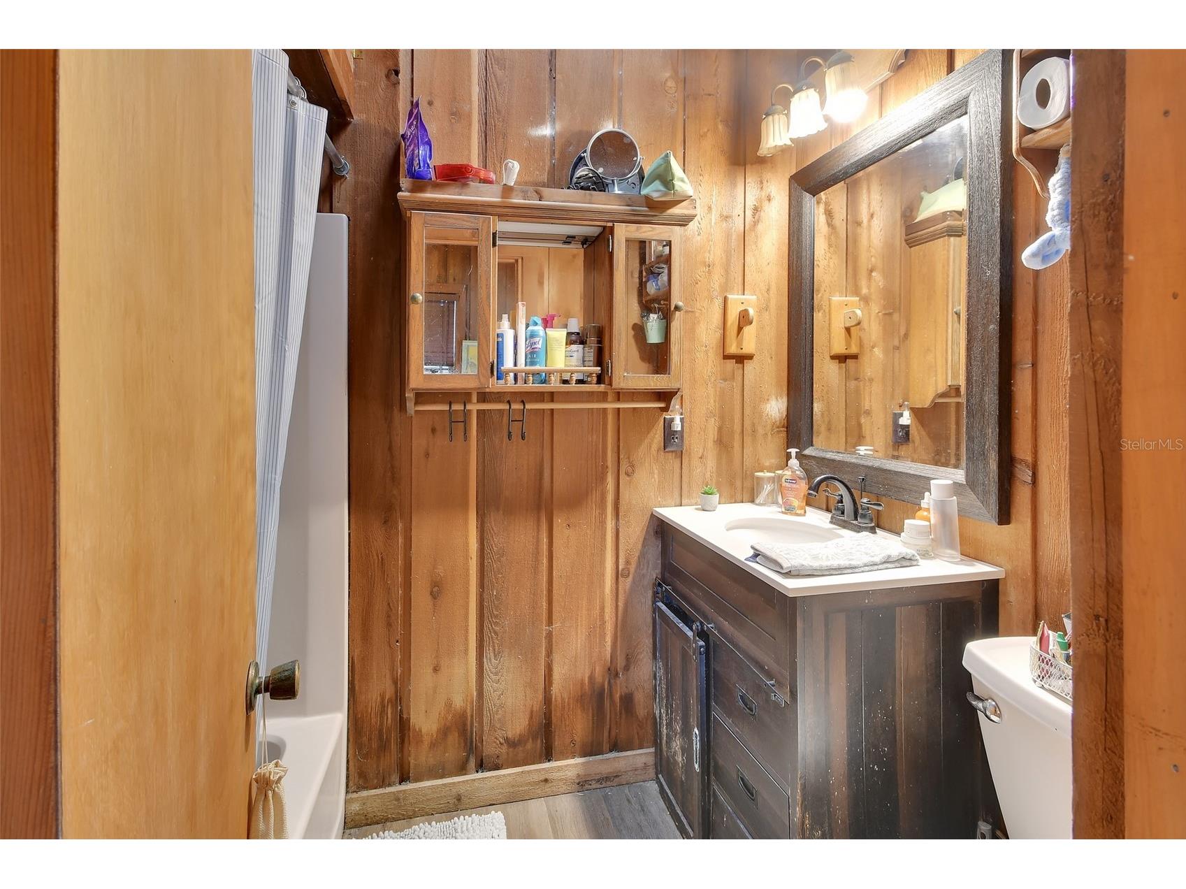 55512 Front Street Astor FL 32102 - ST JOHNS RIVER V4946788 image39